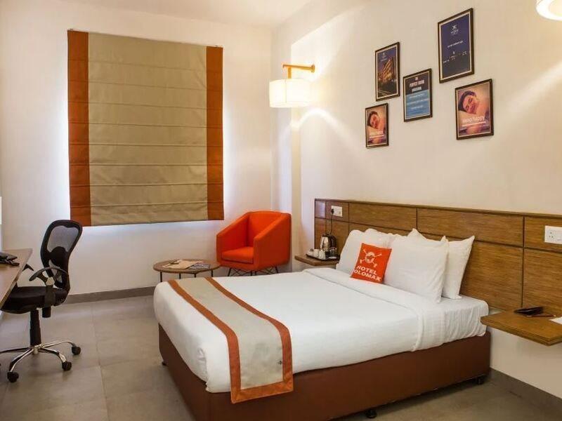 Max Hotels Jabalpur Exterior foto
