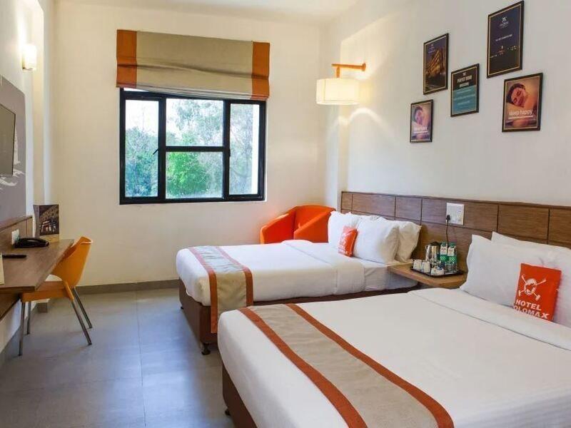 Max Hotels Jabalpur Exterior foto